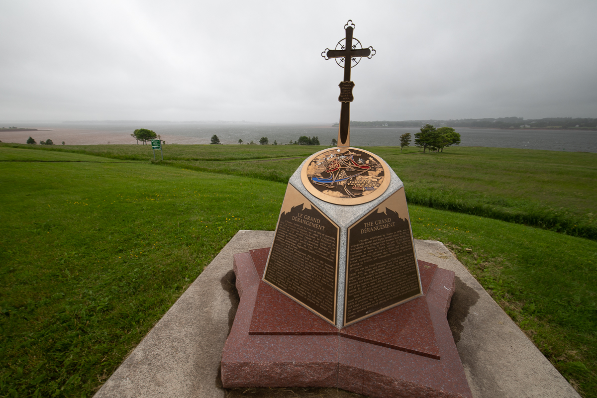 Le Grand Derangement